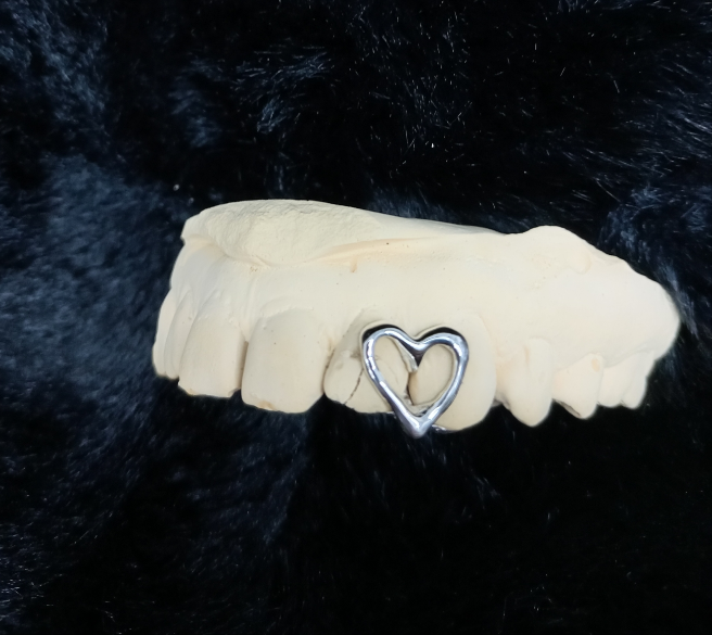 925 sterling silver custom heart shaped grill