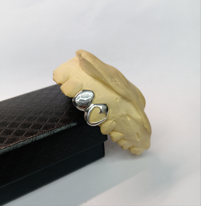 925 sterling silver custom made solid cap and heart shaped window custom grillz