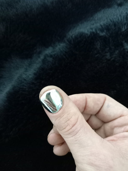 Custom made precious metal nails